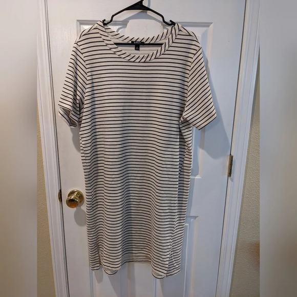Buffalo David Bitton Dresses & Skirts - Women's XL Stripe Shirt Dress Ivory/Black Short Sleeve Crewneck Relaxed Fit Soft